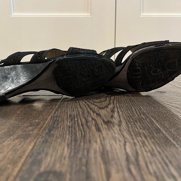 Adrienne Vittadini Shoe / Sandal, Black Suede, Size 9 - Picture 5 of 7